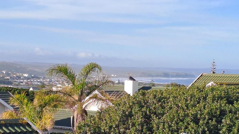 2 Bedroom Property for Sale in Stilbaai Wes Western Cape
